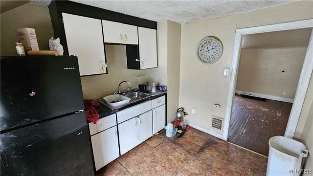 89 Wyoming Avenue, Buffalo, NY 14215