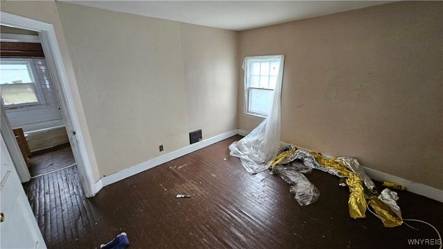 89 Wyoming Avenue, Buffalo, NY 14215