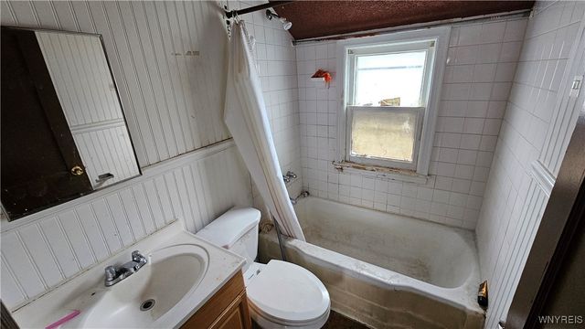 89 Wyoming Avenue, Buffalo, NY 14215