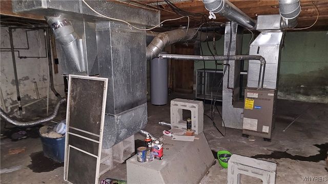 89 Wyoming Avenue, Buffalo, NY 14215