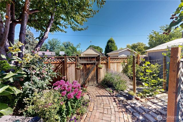 713 Whitman Street, Walla Walla, WA 99362