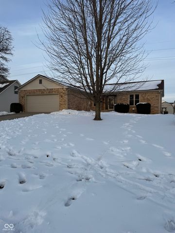 429 Cardinal Drive, Whiteland, IN 46184