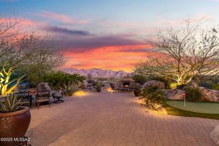 13959 N Stone Gate Place, Oro Valley, AZ 85755