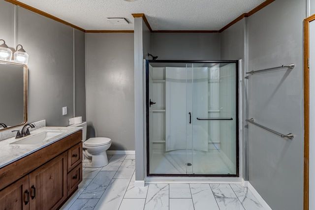 514 Dewaynes Drive, Wellford, SC 29385