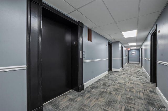 35300 Woodward Avenue 507, Birmingham, MI 48009