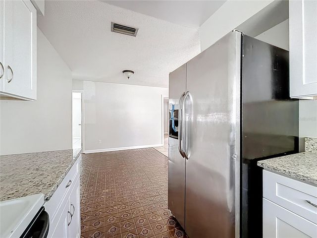 1605 NE 17TH AVENUE, Ocala, FL 34470