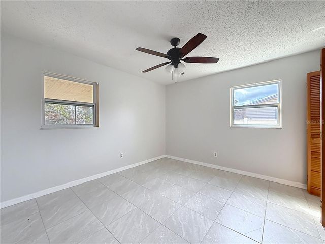 1605 NE 17TH AVENUE, Ocala, FL 34470