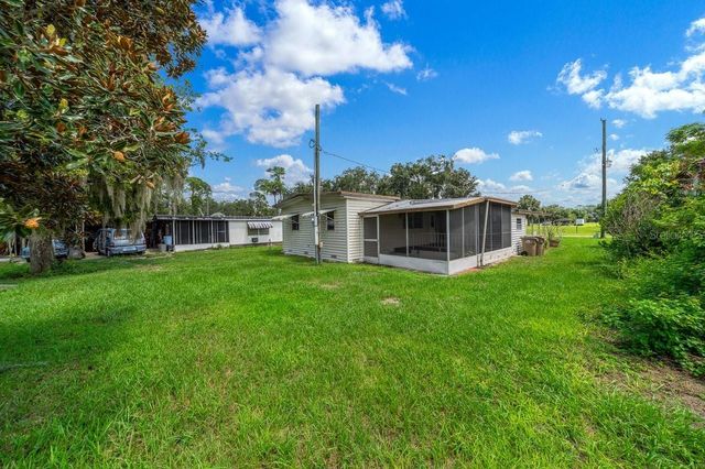 13337 WOODLAND DRIVE, Astatula, FL 34705