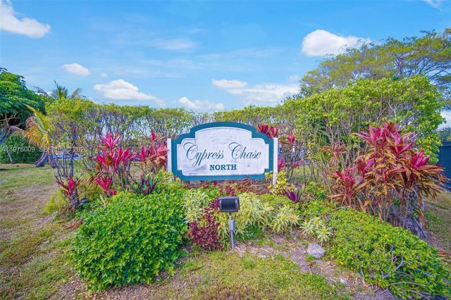 3141 NW 47th Ter 335, Lauderdale Lakes, FL 33319