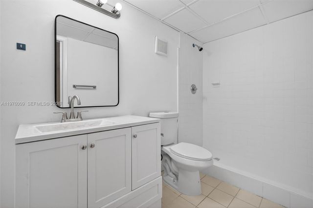 3141 NW 47th Ter 335, Lauderdale Lakes, FL 33319