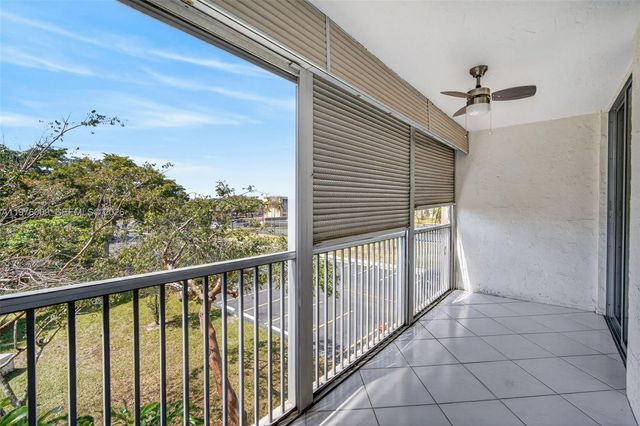 3141 NW 47th Ter 335, Lauderdale Lakes, FL 33319