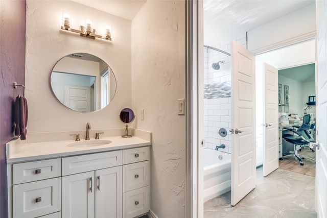 716 Ashley Place, Murphy, TX 75094