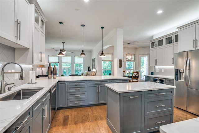716 Ashley Place, Murphy, TX 75094