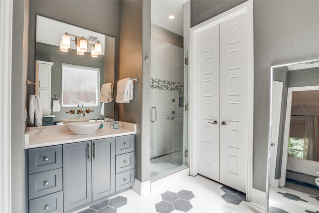 716 Ashley Place, Murphy, TX 75094