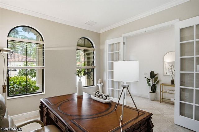 4433 Tamarind WAY, Naples, FL 34119
