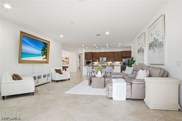 4433 Tamarind WAY, Naples, FL 34119