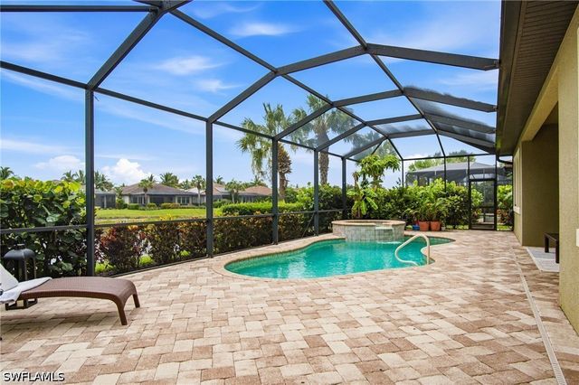 4433 Tamarind WAY, Naples, FL 34119