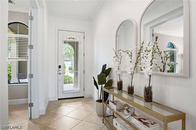 4433 Tamarind WAY, Naples, FL 34119
