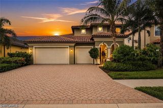 4433 Tamarind WAY, Naples, FL 34119