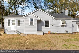 18404 Deering Street, Livonia, MI 48152