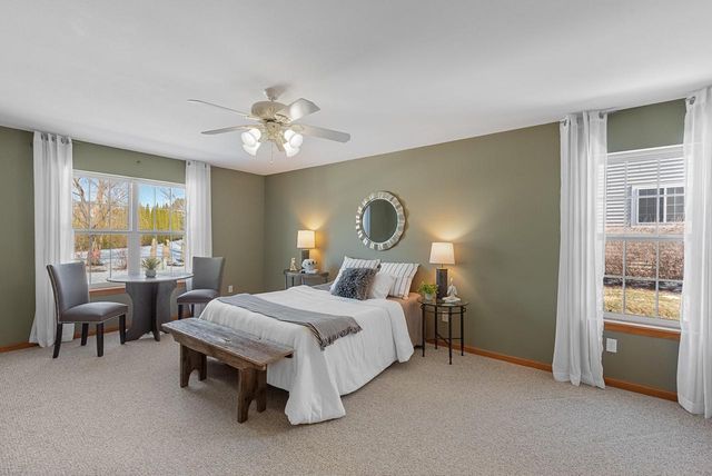 1960 Foxcroft LANE, Waukesha, WI 53189