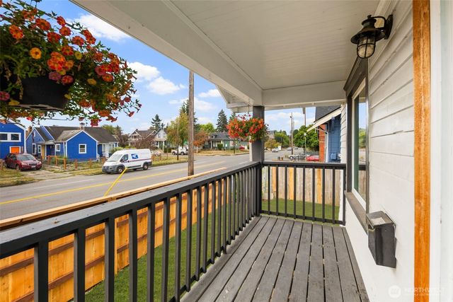 1217 S 19th Street, Tacoma, WA 98405