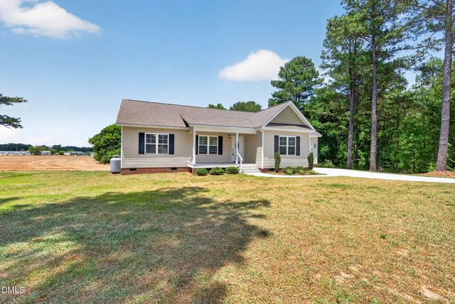 100 Carson Court, Lillington, NC 27546