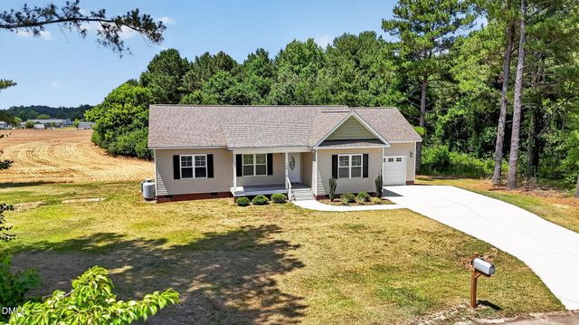 100 Carson Court, Lillington, NC 27546