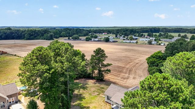 100 Carson Court, Lillington, NC 27546