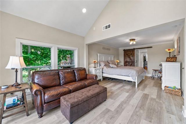 214 Sugar Cane Drive, Hartwell, GA 30643