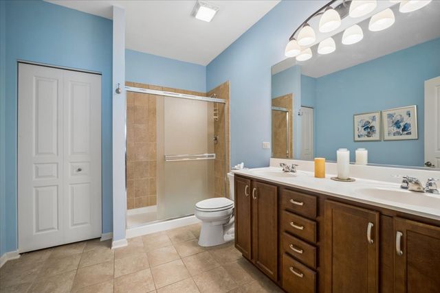 1769 Hannah Lane, Hampshire, IL 60140