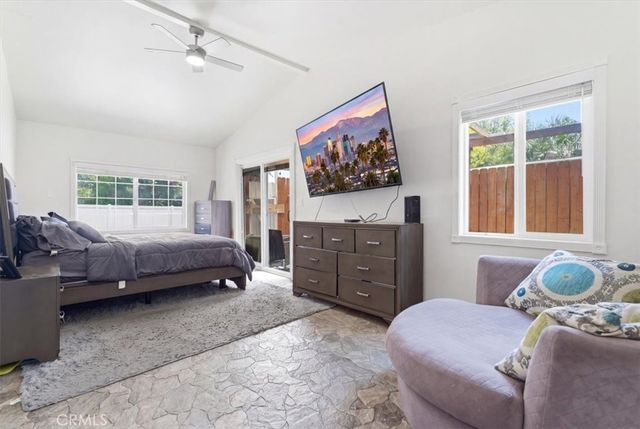 7959 Bothwell, Reseda, CA 91335