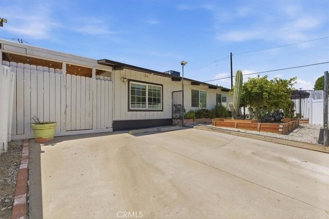 7959 Bothwell, Reseda, CA 91335