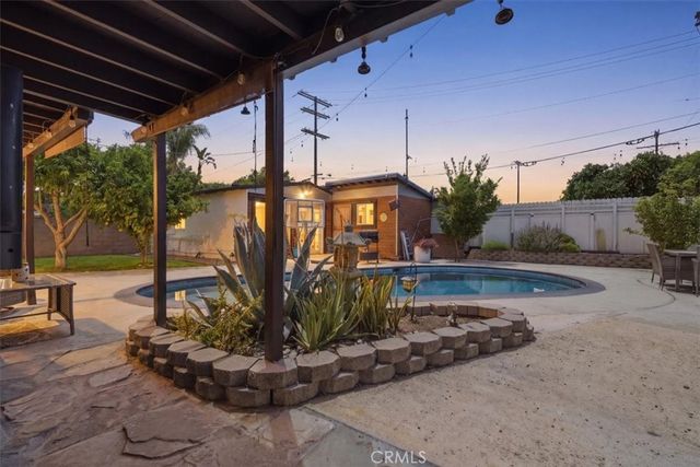 7959 Bothwell, Reseda, CA 91335