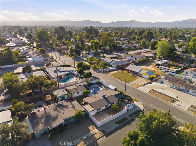 7959 Bothwell, Reseda, CA 91335