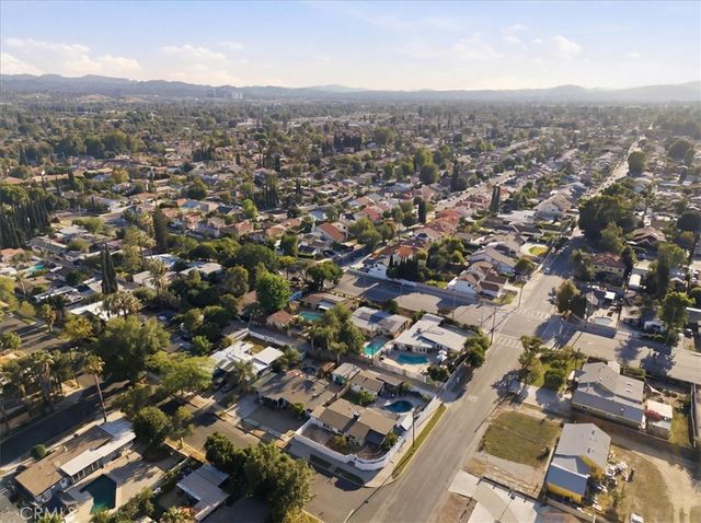 7959 Bothwell, Reseda, CA 91335