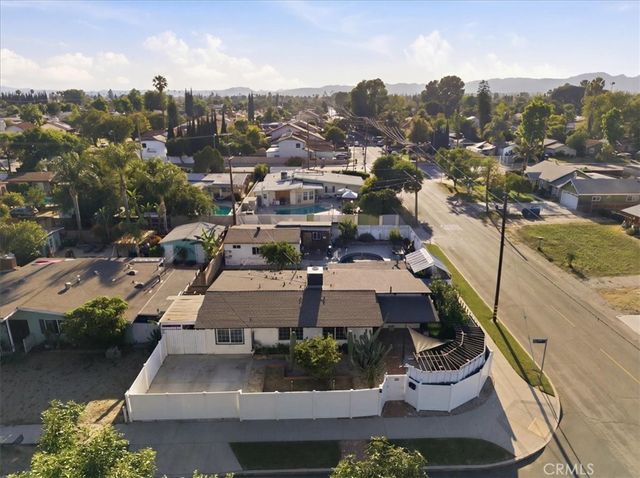 7959 Bothwell, Reseda, CA 91335