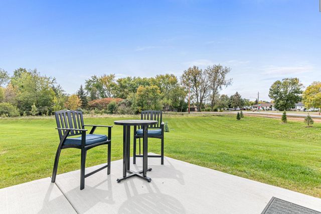 347 Riverview Circle, Hanover, MN 55341