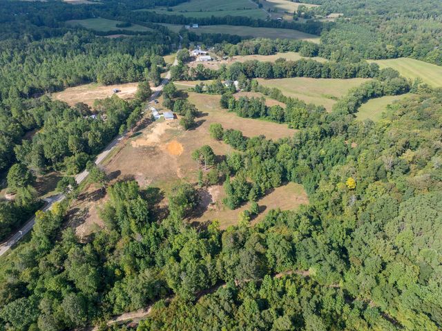 0 Brooksie Thompson Rd, Bath Springs, TN 38311