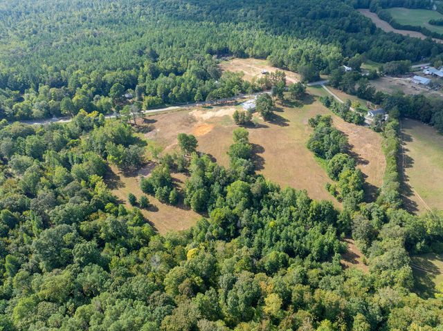 0 Brooksie Thompson Rd, Bath Springs, TN 38311