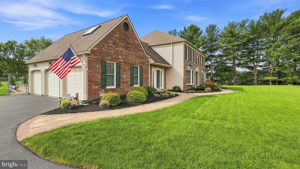 808 PATTERSON DR, LANSDALE, PA 19446 — photo 3