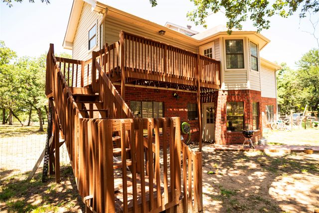 696 Indian Trail, Decatur, TX 76234