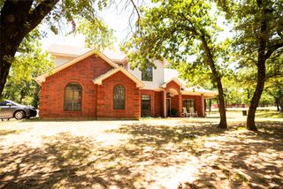 696 Indian Trail, Decatur, TX 76234