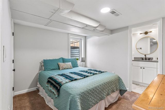 4685 S Washington Street, Englewood, CO 80113