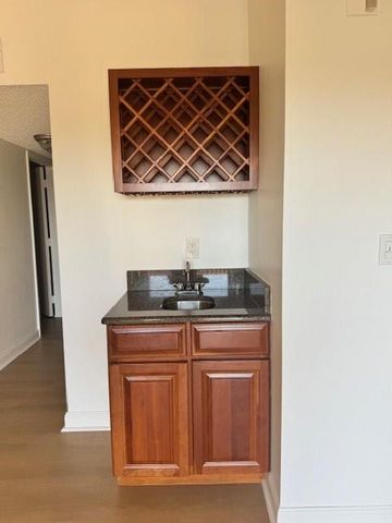 7640 Westwood Drive 417, Tamarac, FL 33321