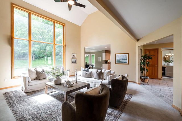 S67W20071 Benjamin COURT, Muskego, WI 53150