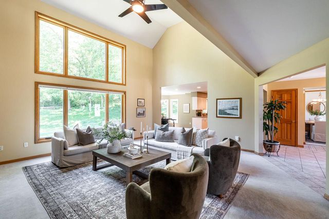 S67W20071 Benjamin COURT, Muskego, WI 53150