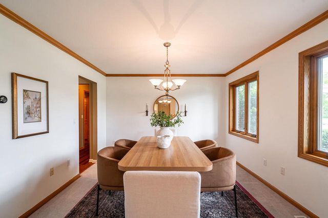 S67W20071 Benjamin COURT, Muskego, WI 53150