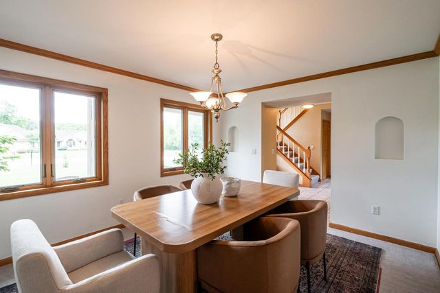 S67W20071 Benjamin COURT, Muskego, WI 53150