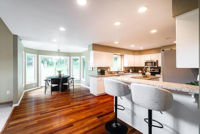 S67W20071 Benjamin COURT, Muskego, WI 53150